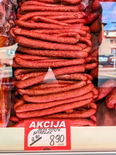Skonio Klasika: saliamiai ir dešrelės